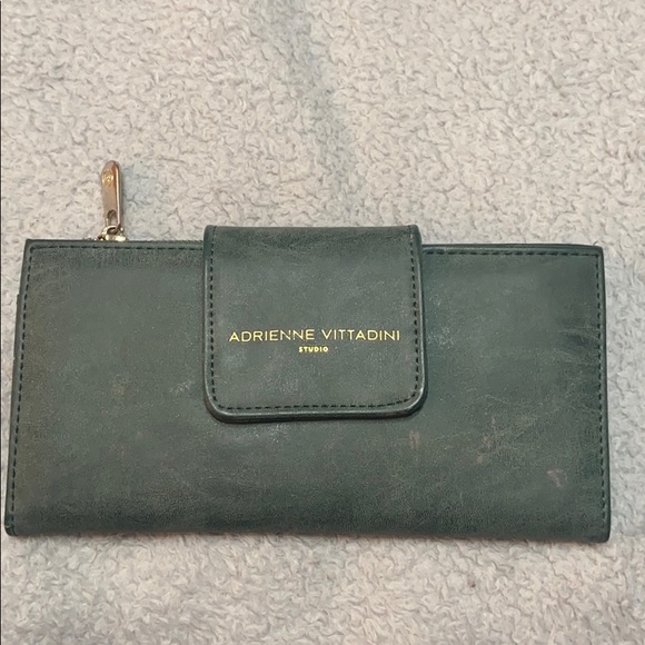 Wallet in perfect condition - Picture 1 of 2